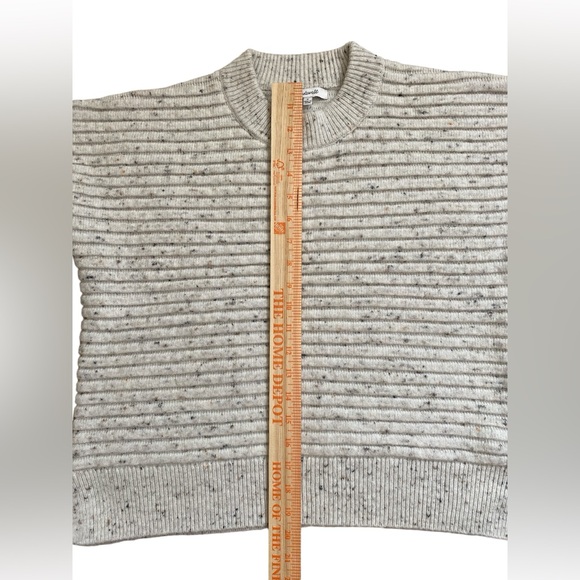 Mock neck ribbed knit long sleeve cropped sweater - Picture 3 of 5